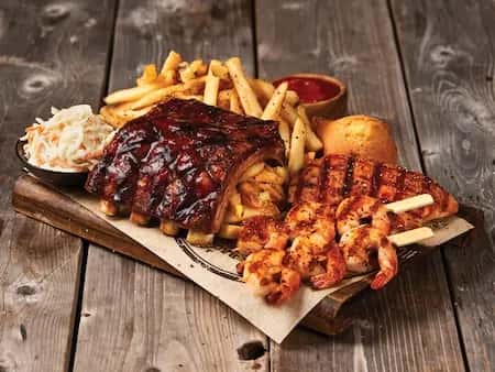 Montana’s BBQ & Bar | Oshawa — venue photo 4
