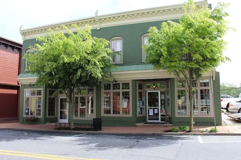 Irish Eyes Milton — venue photo 4