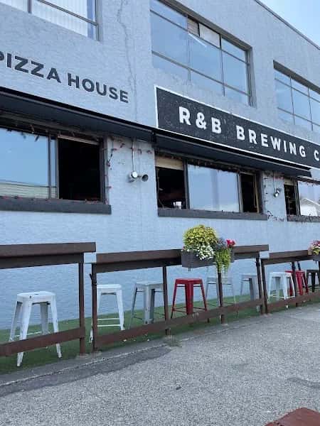 R&B Brewing — venue photo 5