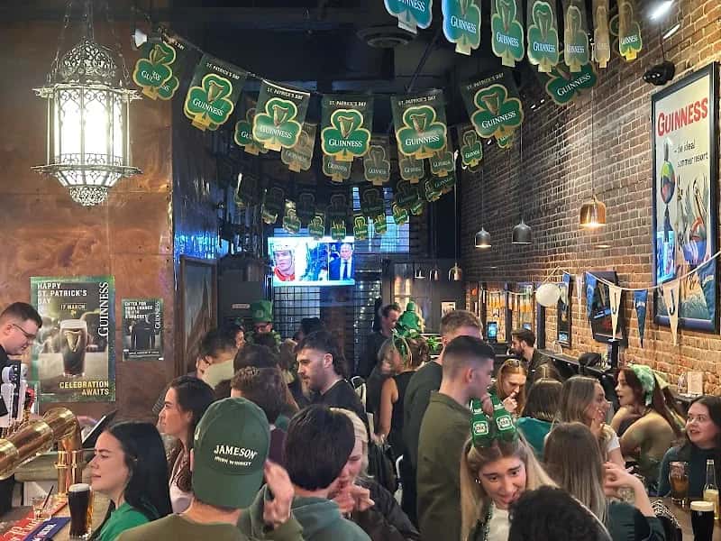 Smith's Irish Pub — venue photo 4