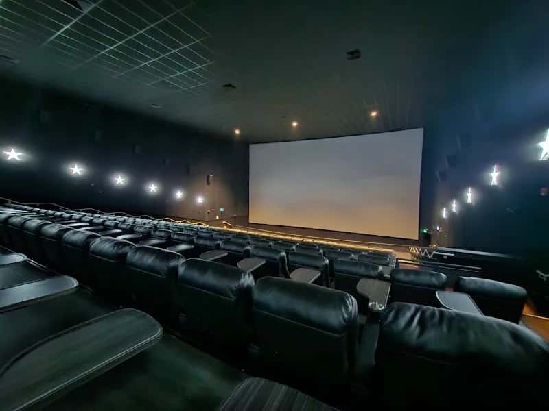 Cineplex JUNXION Erin Mills — venue photo 2