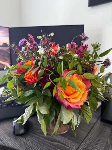 Dragonfly Floral — venue photo 5