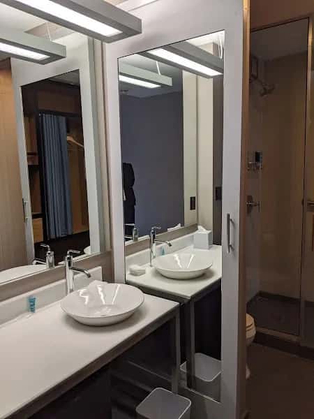 Aloft Lexington — venue photo 4