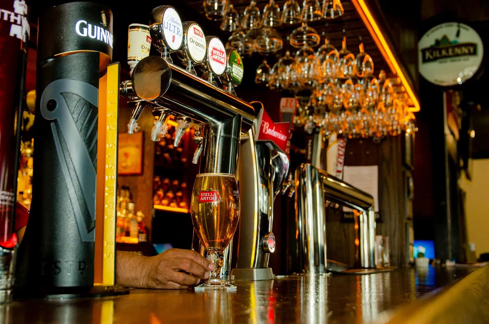 KCR Bar & Grill — venue photo 2