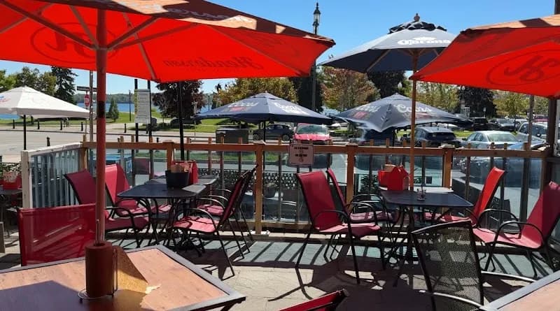CW Coop's Barrie — venue photo