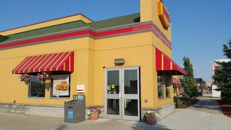 Denny's Mississauga ( 40 Courtneypark Dr ) — venue photo