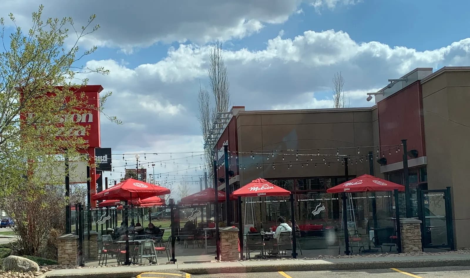 Boston Pizza Calgary Trail — venue photo