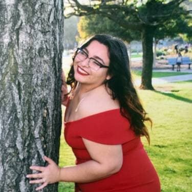 Marisol Garcia - PaintNite artist profile image