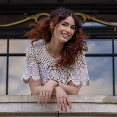 Zoë Mandell - PaintNite artist profile image