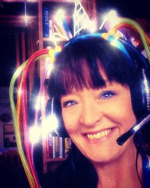 Joyce of Art!! #TeamCreativeMagic - PaintNite artist profile image