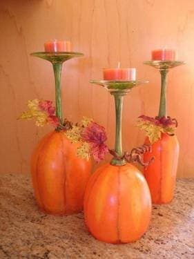 Pumpkin Wine Glasses - Paint Nite event in Saskatoon, SK