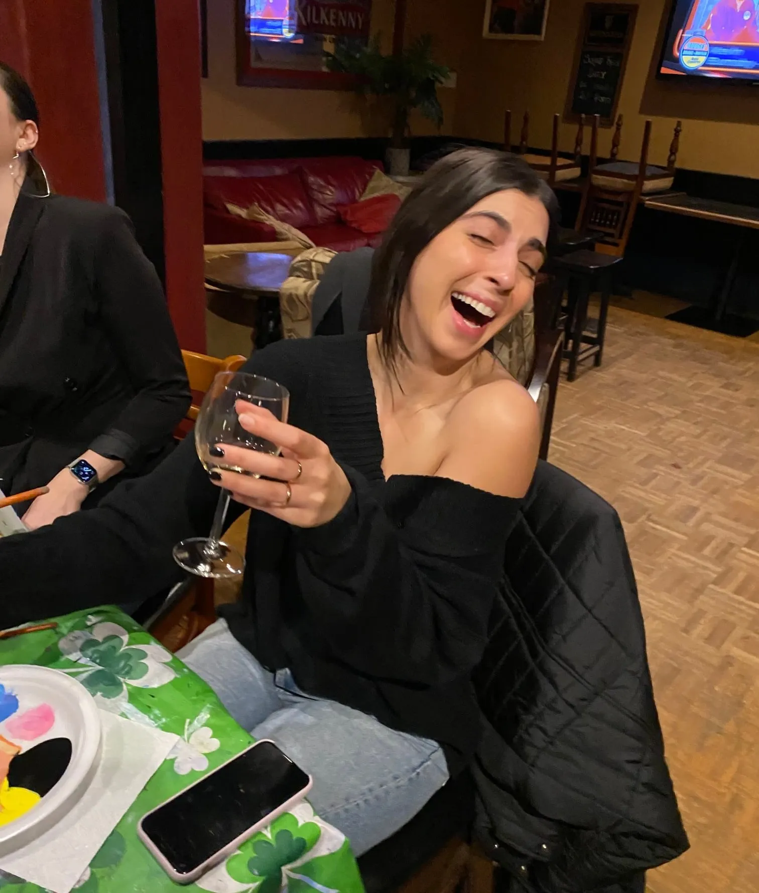 SuperTeam - Paint Nite in Vancouver, Burnaby, New Westminster, Surrey, Langley, Port Moody and more paint night