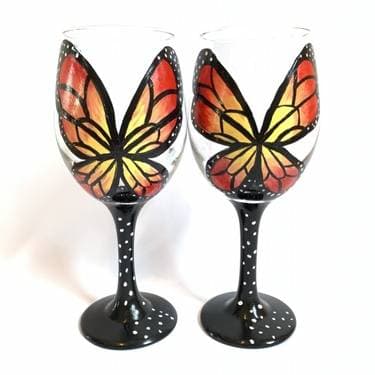 Beautiful Butterfly Wine Glasses - Paint Nite event in Hauppauge, NY