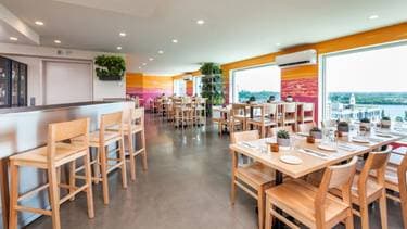 Restaurant Cartier Arms Horizon Rooftop