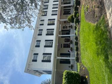 Pats Colonial Kitchen